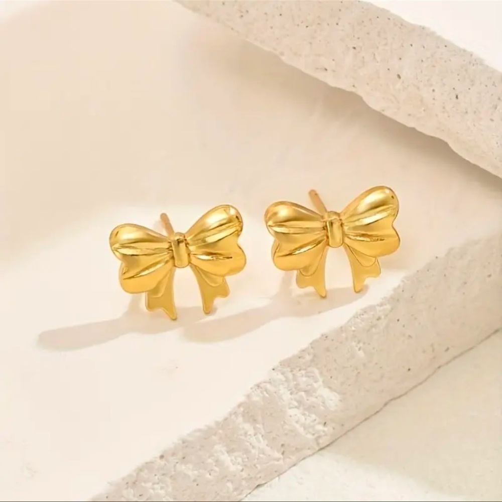 Stainless Steel Gold plated Bowknot Stud Earrings NWT